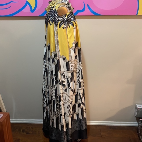 JC de Castelbajac Yellow Black Maxi Dress Camr Camera Act Print NWT - Picture 6 of 16